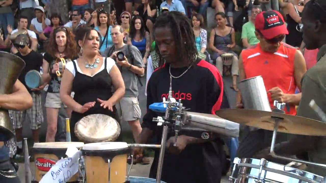 Tam Tams Mont Royal 13 June 2010