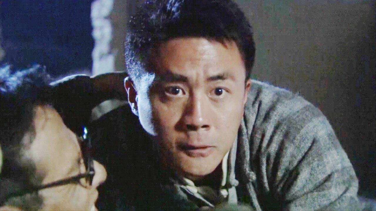 日軍圍剿根據地，男子沉著應對，護送領導殺出重圍！⚔️ 抗日 Kung Fu #抗日 #電影 #功夫