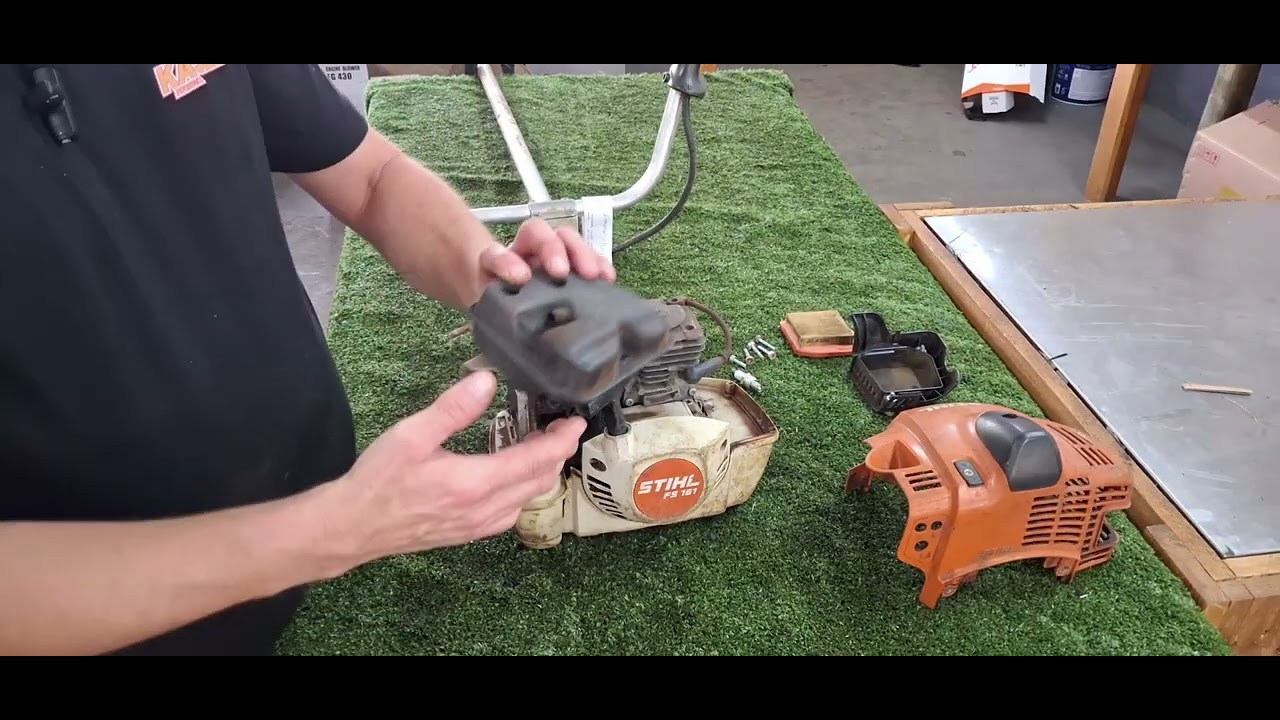 STIHL FS161 Brushcutter has no power due to carbon build up in the exhuast