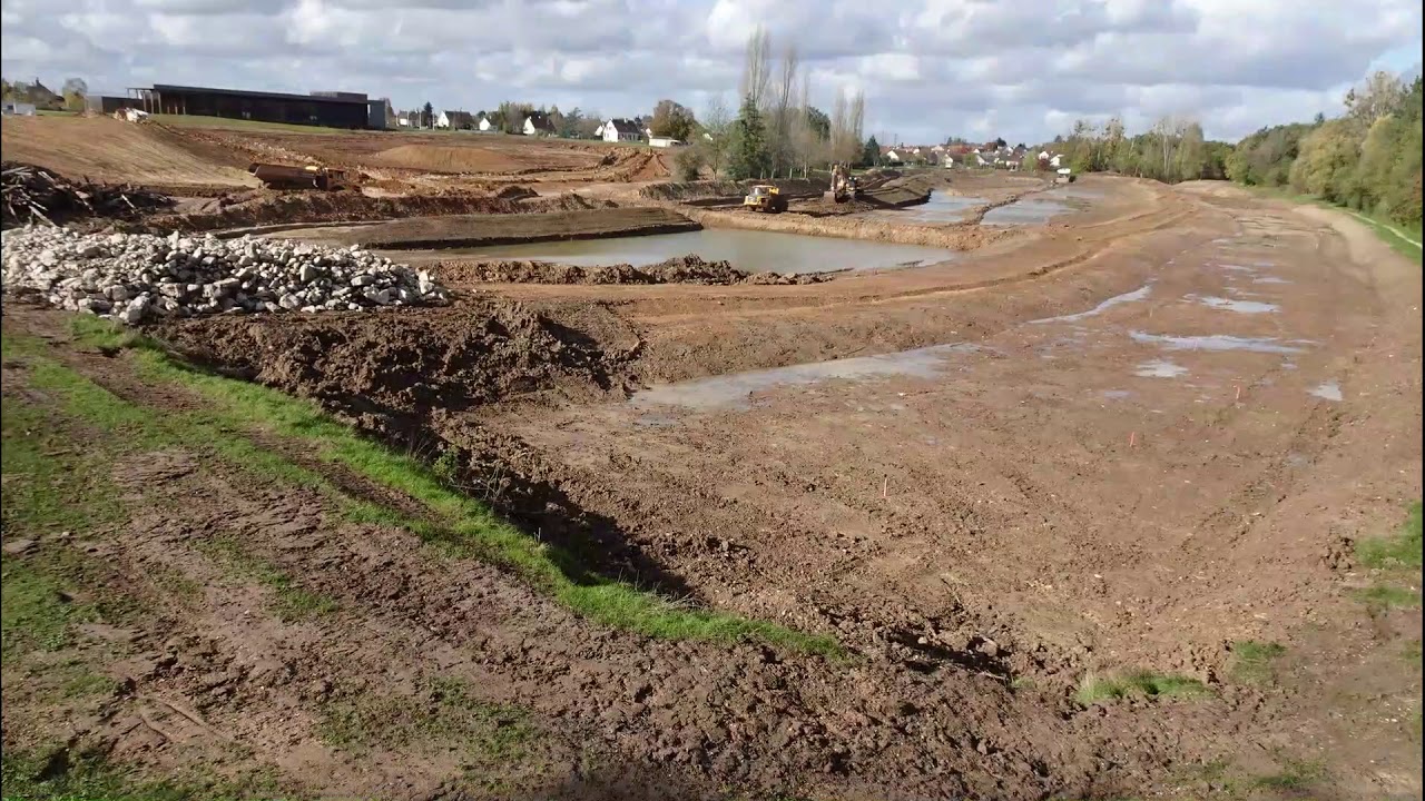 Travaux de déconnexion des étangs sur cours sur la commune de Nogent sur Vernisson (en cours)