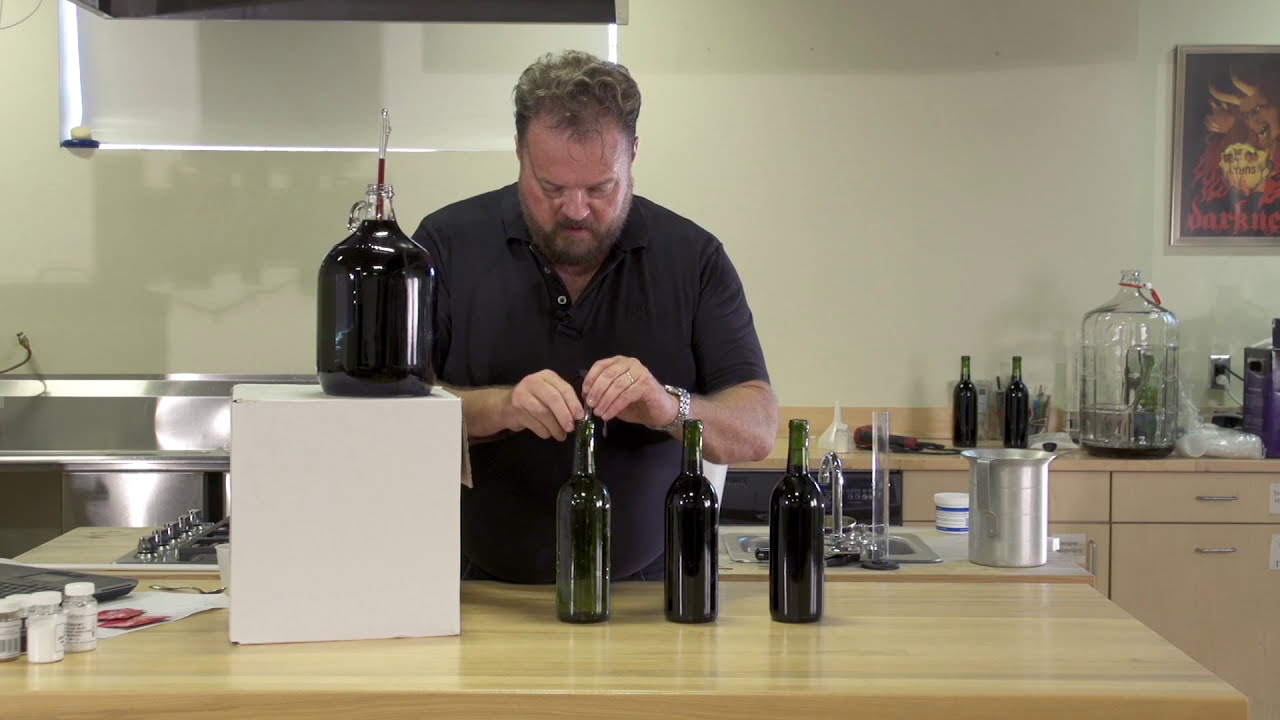 Making Wine From Fruit at Home