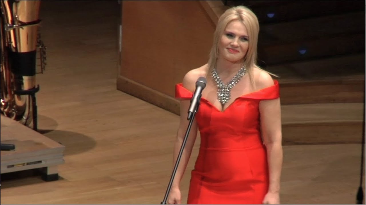 Mezzosoprano Edyta Kulczak - CARMEN - Seguidilla - George Bizet