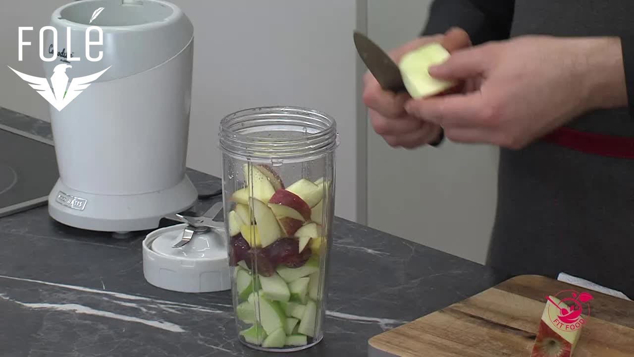 Apple yogurt smoothie - FitFood - 15.02.2019