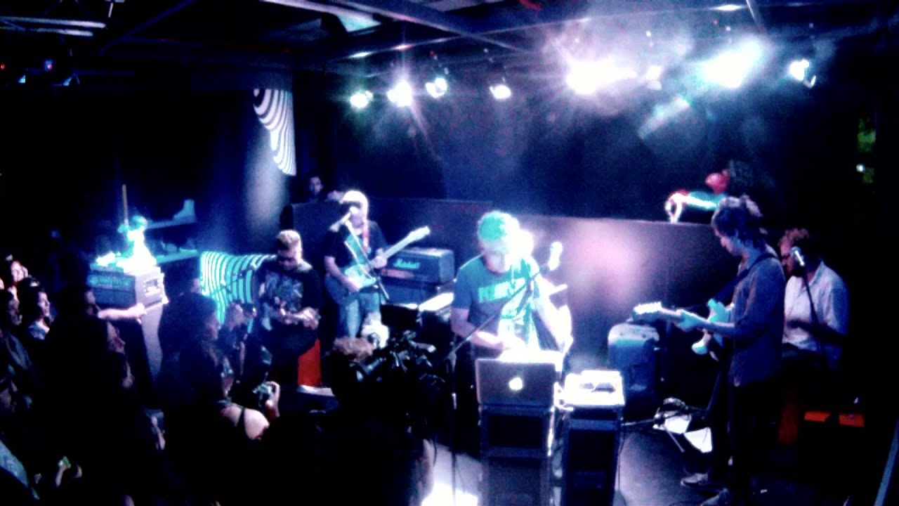 31 minutos + Jorge González - En vivo en el GAM - 15 de diciembre de 2011