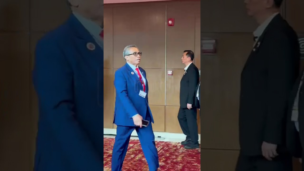 Ketua Setiausaha Negara, Tan Sri Shamsul Azri Abu Bakar tiba di Pusat Konvensyen Kuala Lumpur