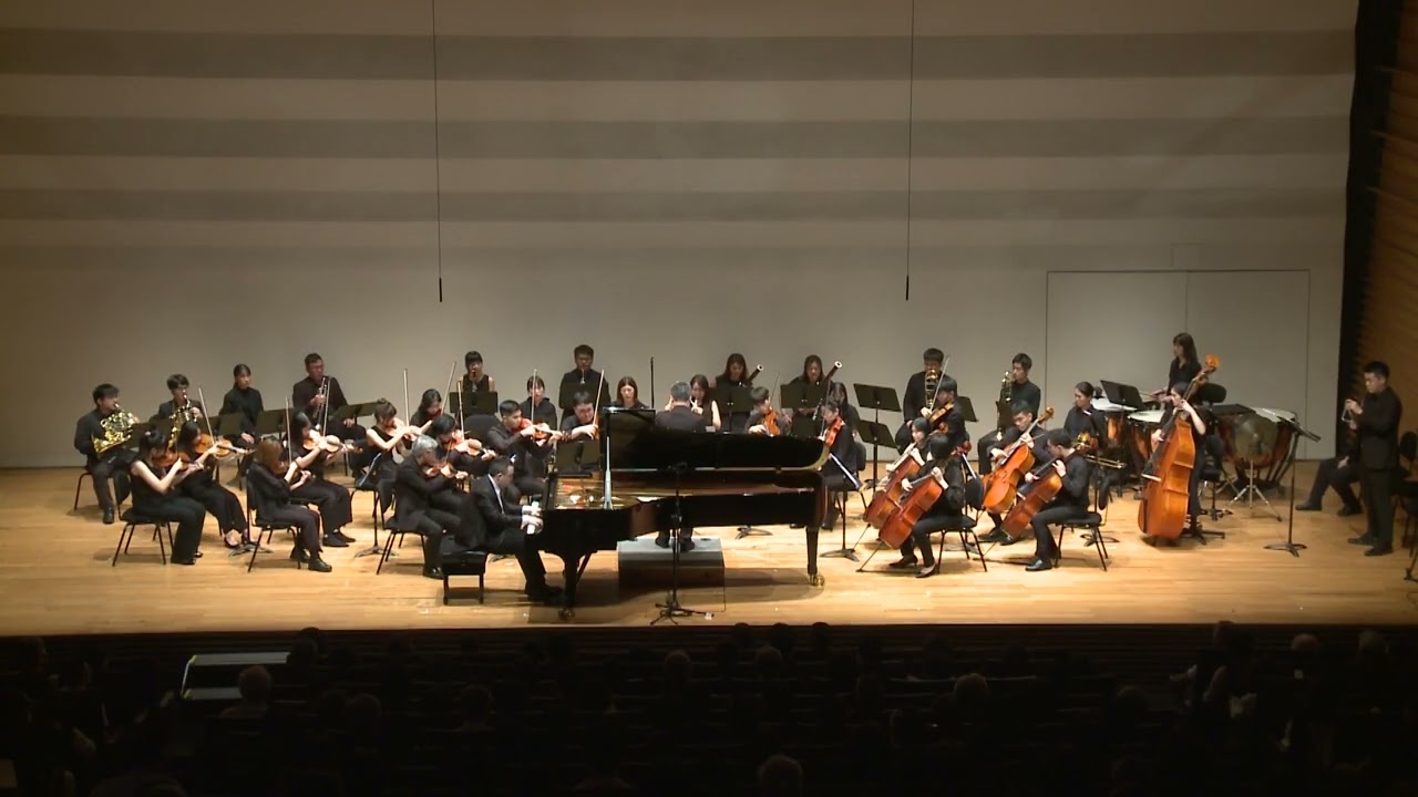Liszt: Piano Concerto No.1 in E-Flat Major ; 【李斯特：第一號降E大調鋼琴協奏曲】。(單)