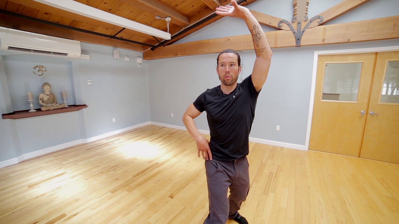 Qi Gong Movement for the Spleen (Earth Element)