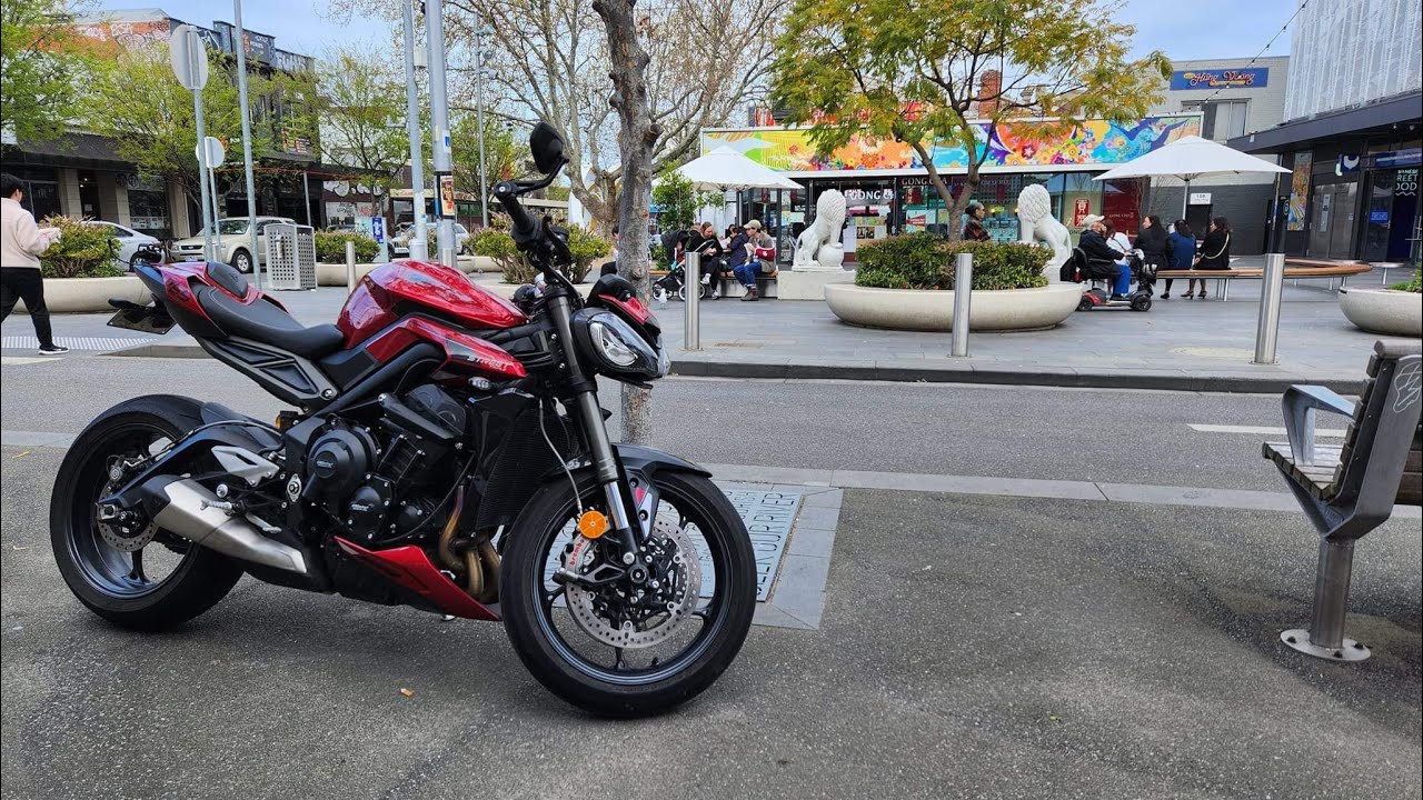 How to install heated grips on a Triumph Street Triple 765 RS R 2023, 2024