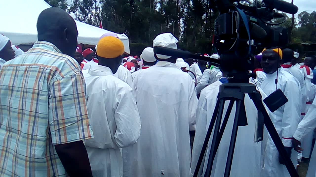 Madioli diocese giving their last respect of our late arch bishop Joseph Zare