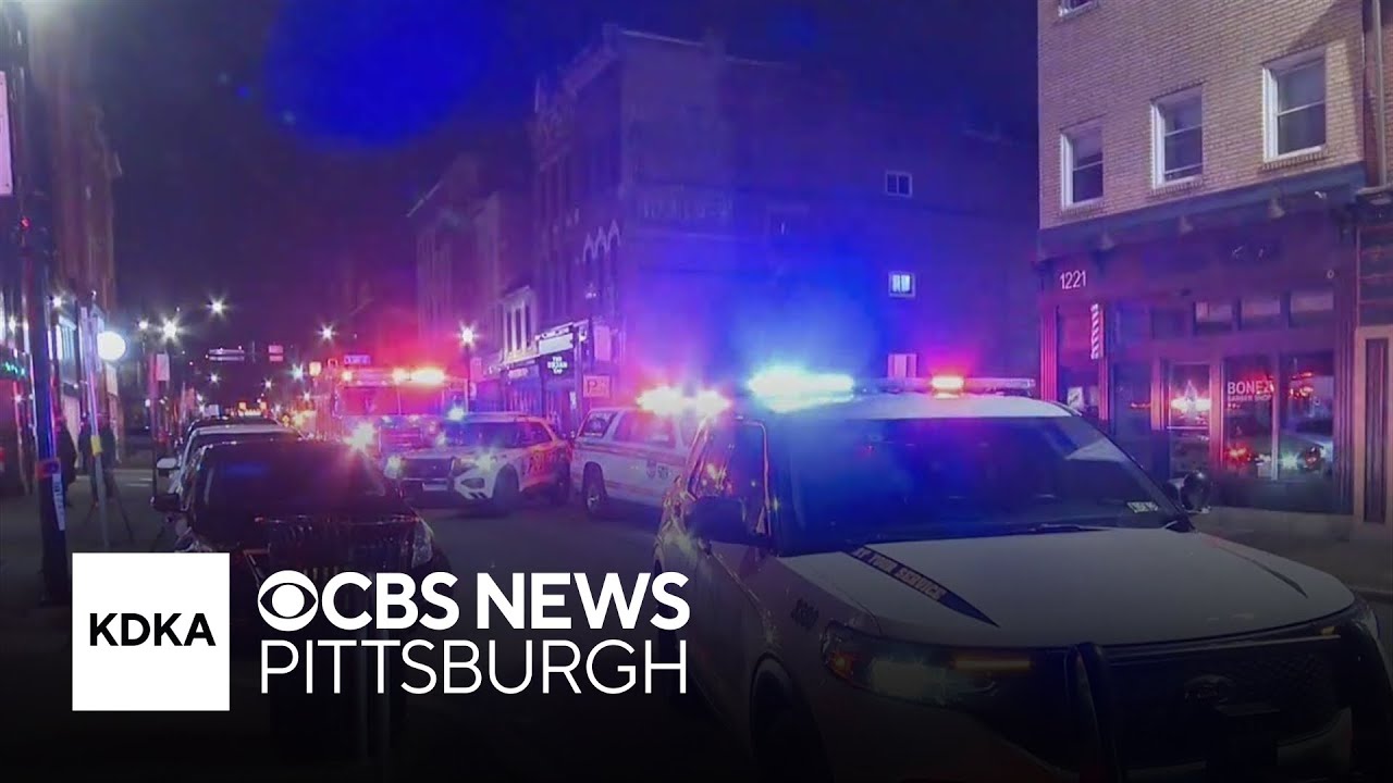 Suspect arrested after two people stabbed on East Carson Street