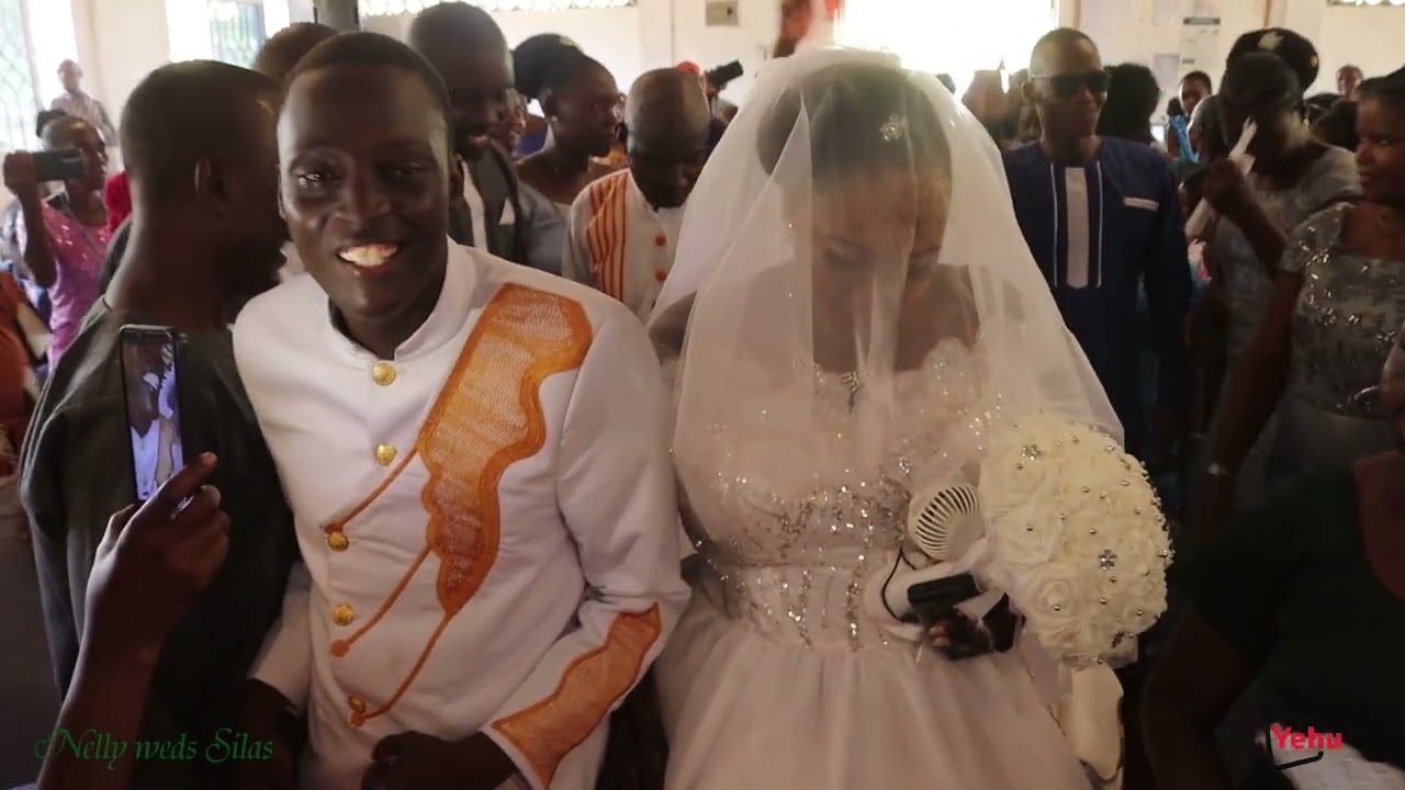 Nelly weds Silas 2/4