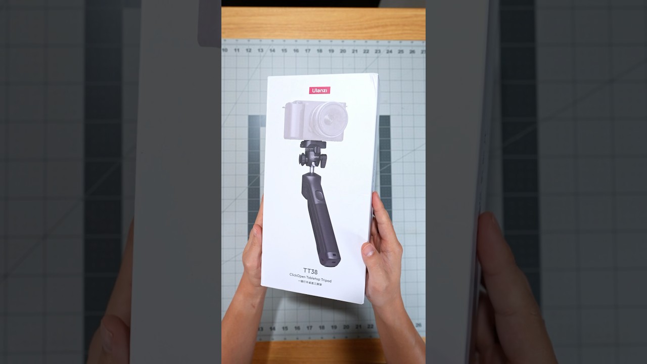 On the go camera tripod Unboxing - Ulanzi TT38