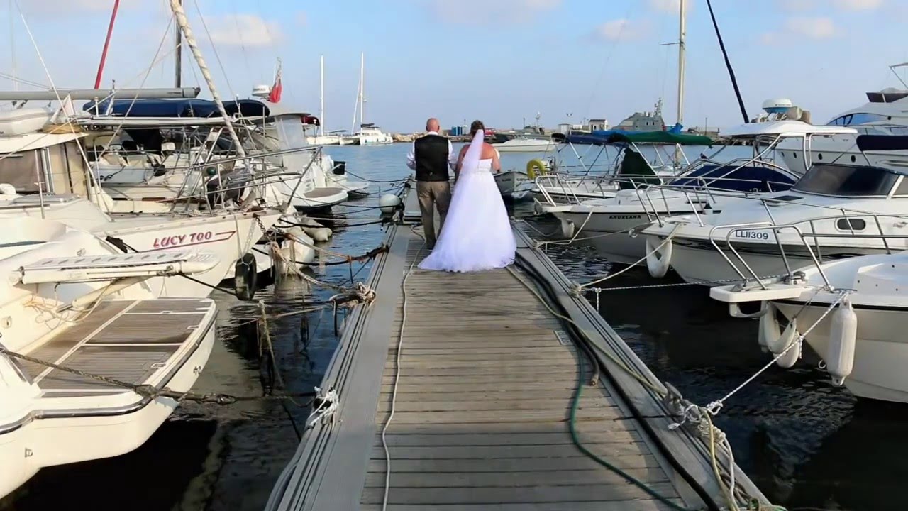 The Cyprus Wedding of Amanda and Chris, Sea Star, Paphos