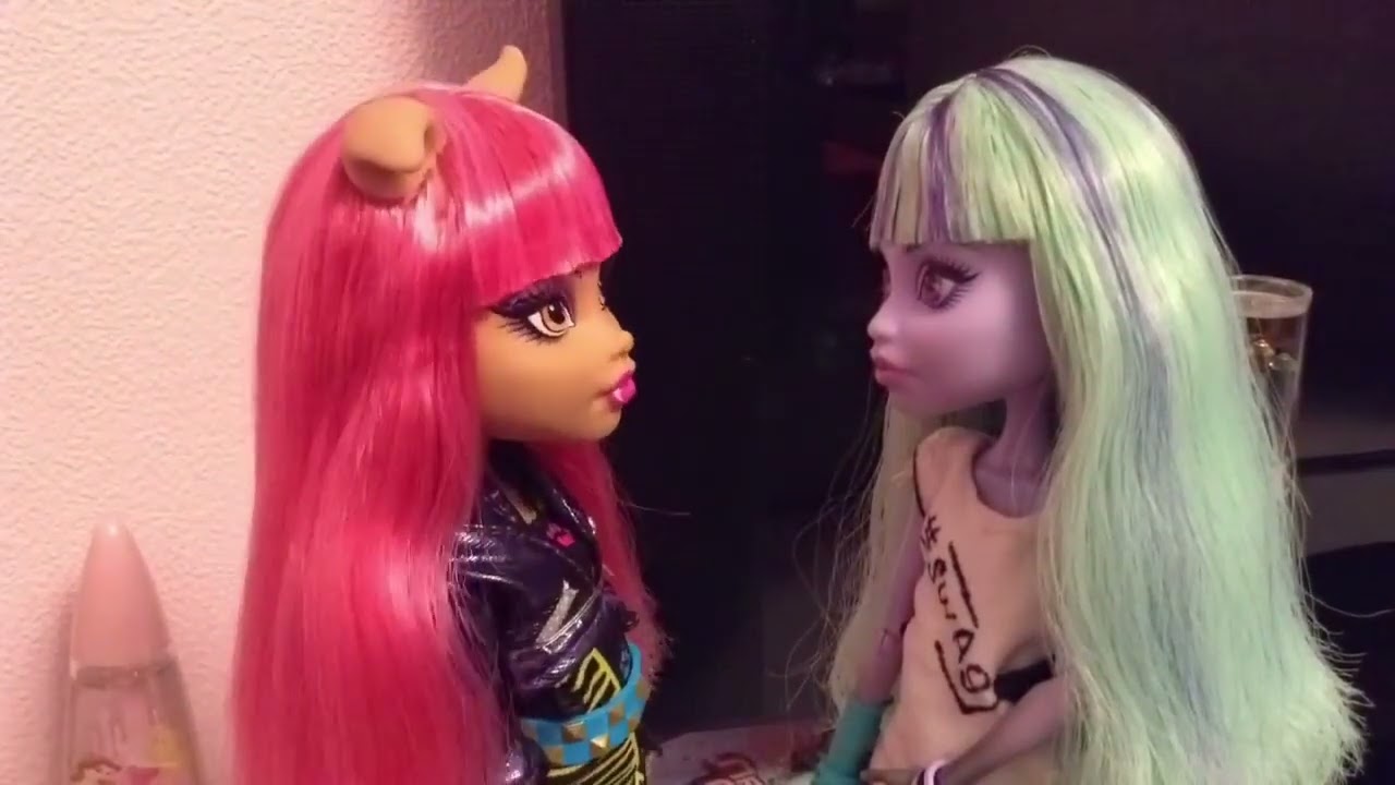 Monster High | Монстер Хай – Жизнь монстров в школе 👻 Halloween, уроки, готовка & Scary Sweet 13 000