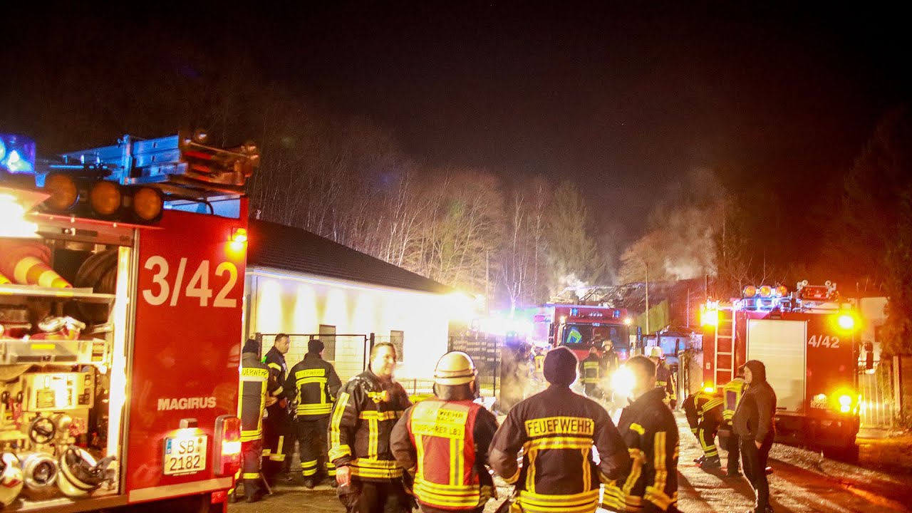 Großbrand in Altenwalder Firmengebäude