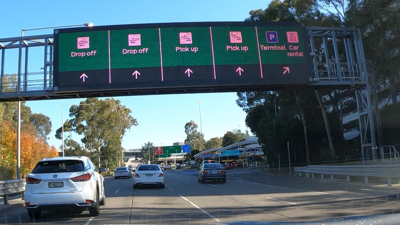 Driving to Melbourne (MEL) Airport Terminal 3 Departures