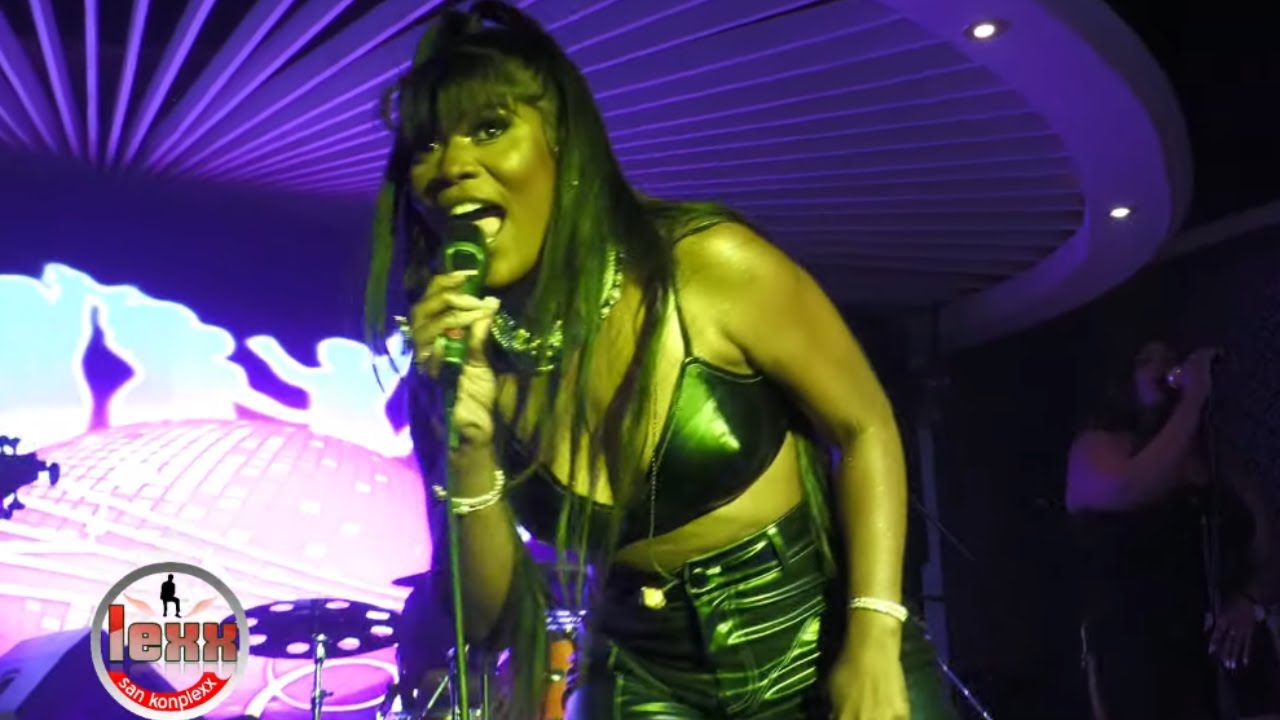 RUTSHELLE GUILLAUME LIVE @ BENTLEY'S NY 09 30 2022
