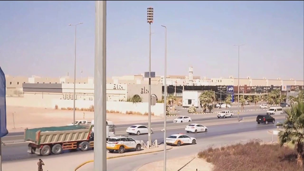 لحظة إطلاق تجربة صافرات الإنذار الثابتة في الرياض