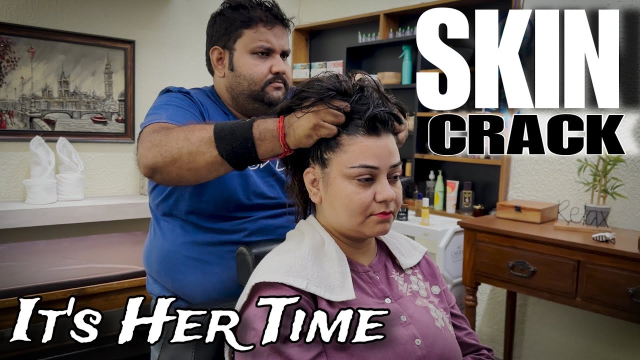 Asmr Skin cracking head massage by Indian Barber Shamboo to Indian Massues Pinky