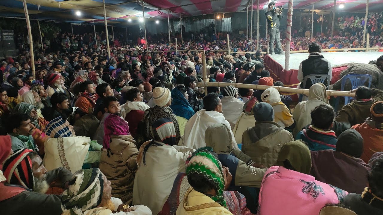 পাকুটিয়া মফিজের বেহুলা গানে হাজারো মানুষের ঢল সরাসরি লাইভ