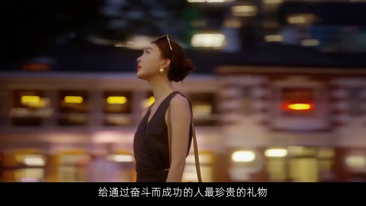 今天点点要带你看一套位于香港半山豪宅区的超精致豪宅，和我一起体验半山老钱同款生活~#半山豪宅#传统豪宅区#香港