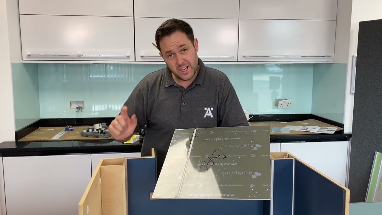 AluSplash Installation Tips | 7. How to Fold Around Corners