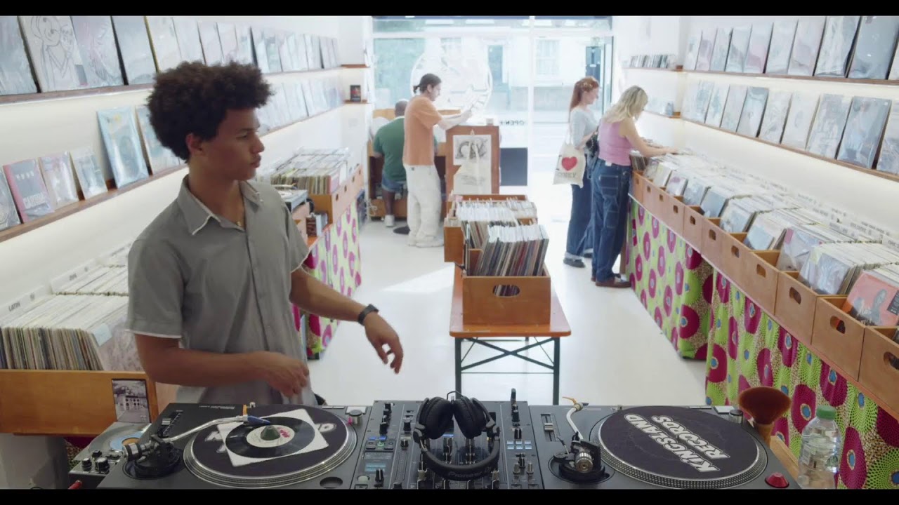 Leos Roots Reggae Mix | Kingsland Records Live
