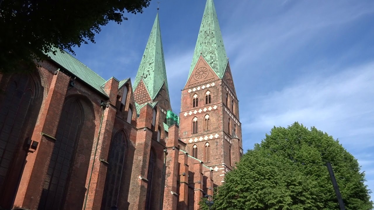 Lübeck St. Marien Vorläuten zum Gottesdienst