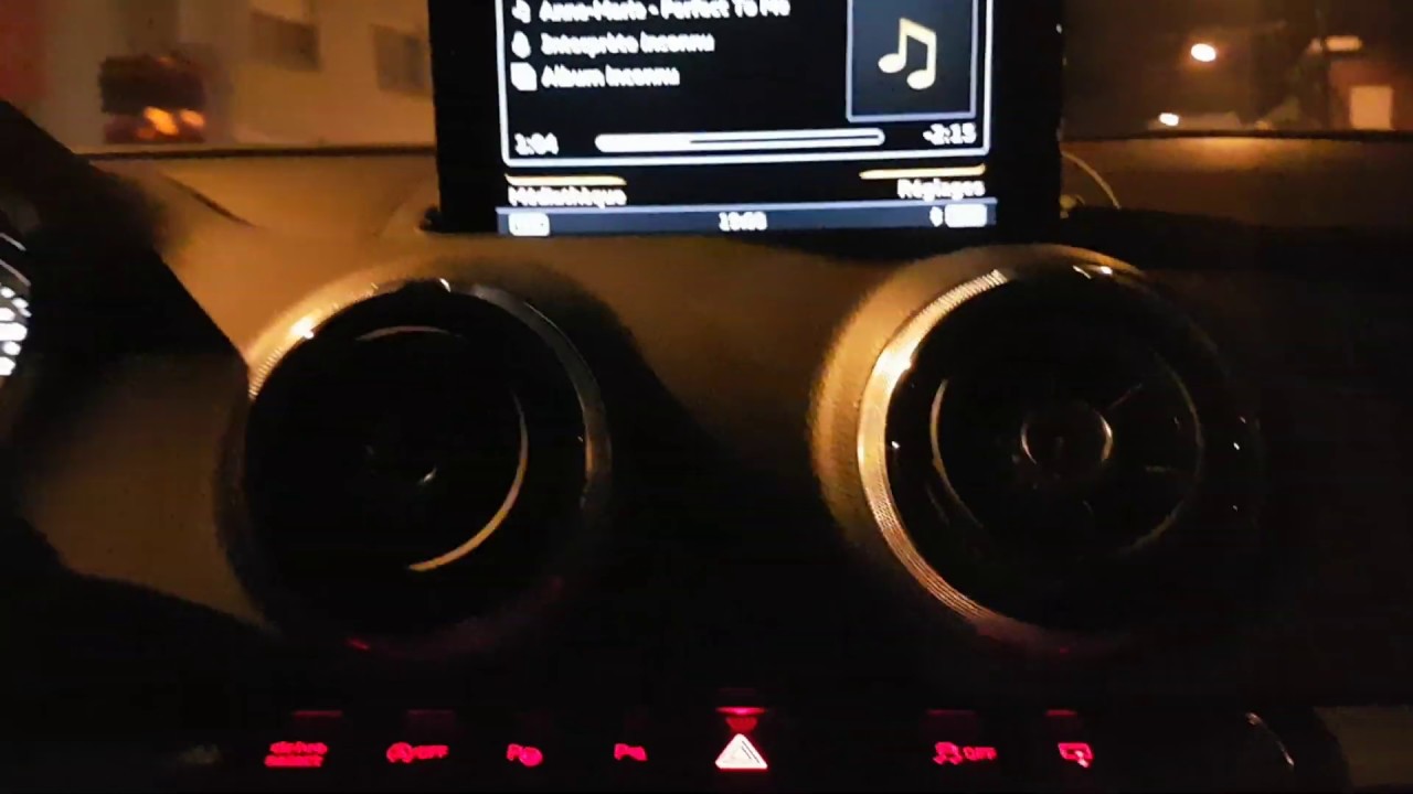 Audi S3 2.0l TFSI 300CV 8V 2014 - Sound Bang & Olufsen (4)