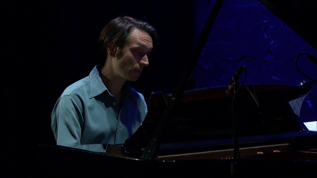 Federico Mompou : Impresiones intimas (Guillaume Coppola)