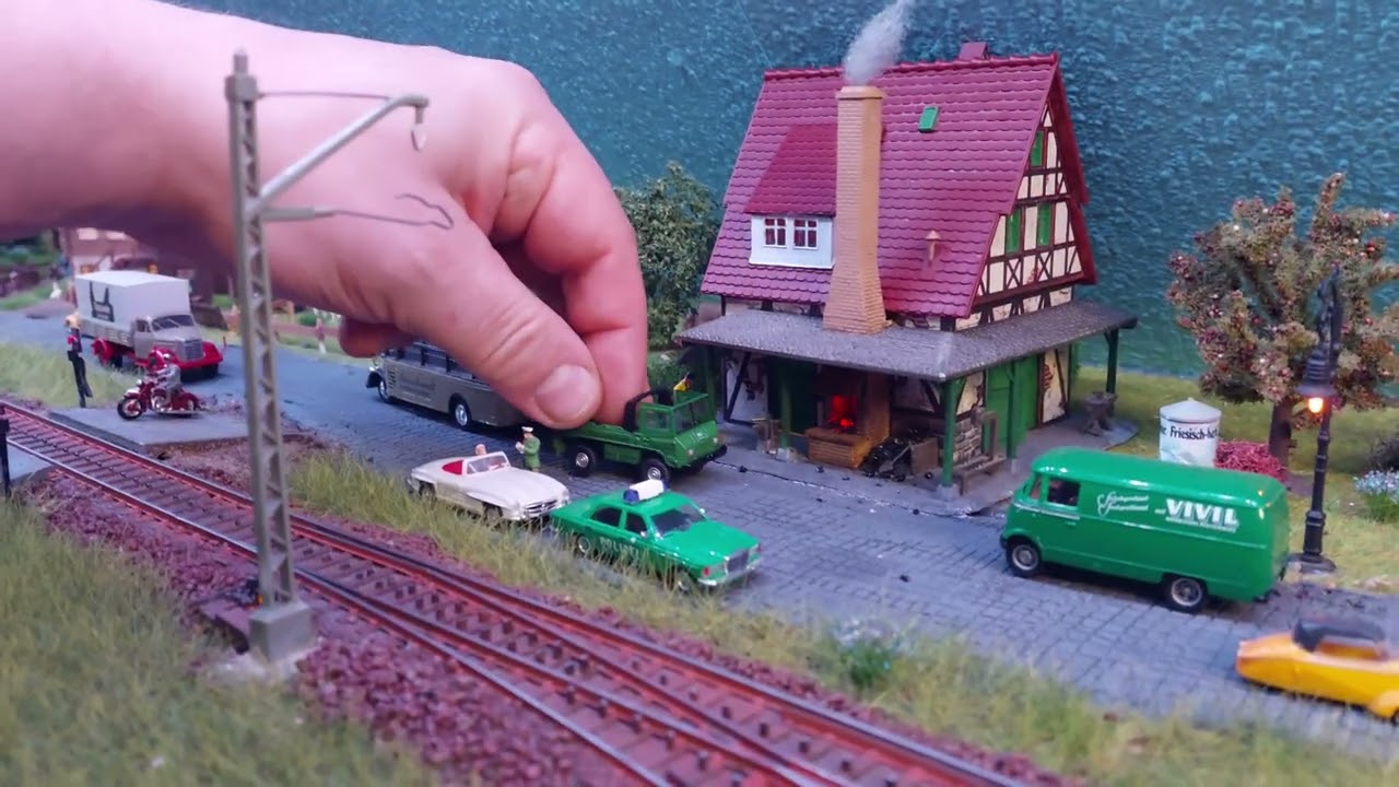 Meine Modellbahn Teil 682 ( Kornfeld 🚜und weitere Begrünung 🙂😉)