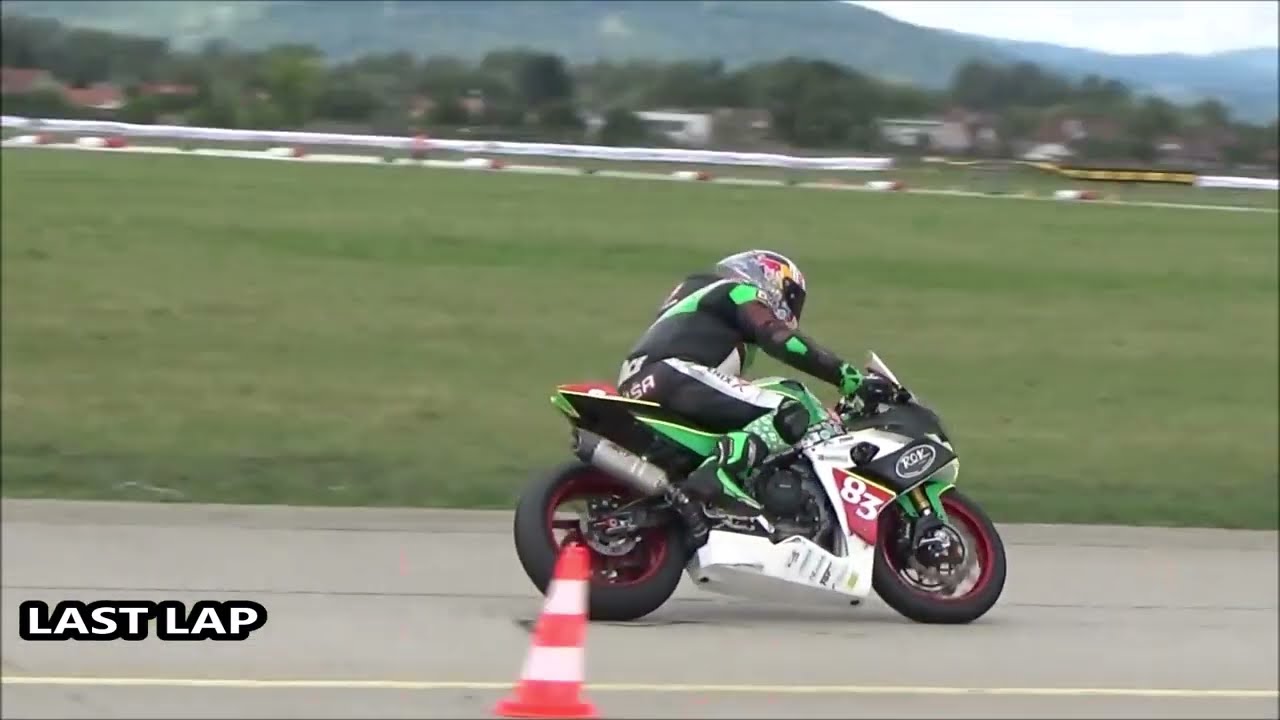 Letisko Trenčín 2025 - Supertwin + Supermono races #trencin #race #racing #motorcycle