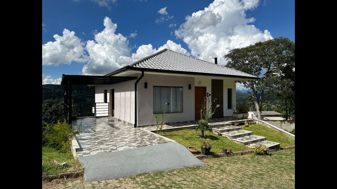 VENDIDA | Charmosa casa com 3 quartos em condomínio com lazer | 795MIL | EXCLUSIVA