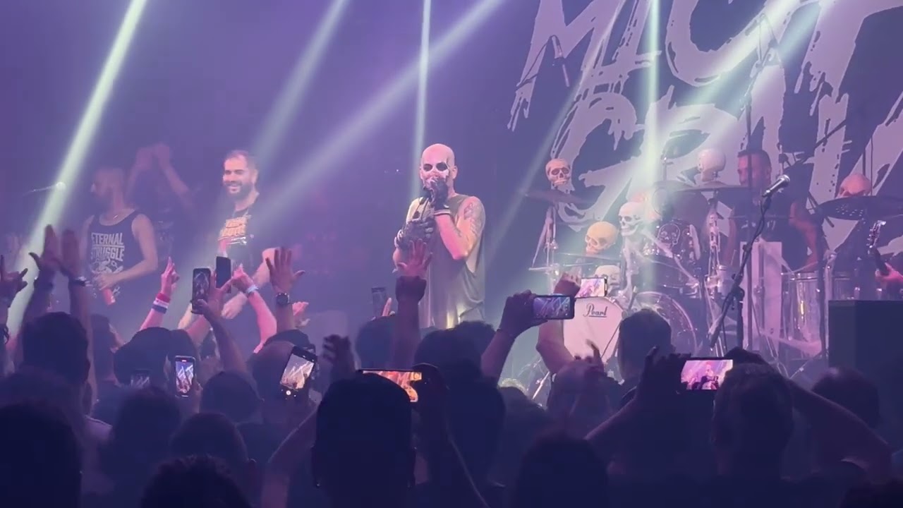 Michale Graves - Dig Up Her Bones Live in Tel Aviv