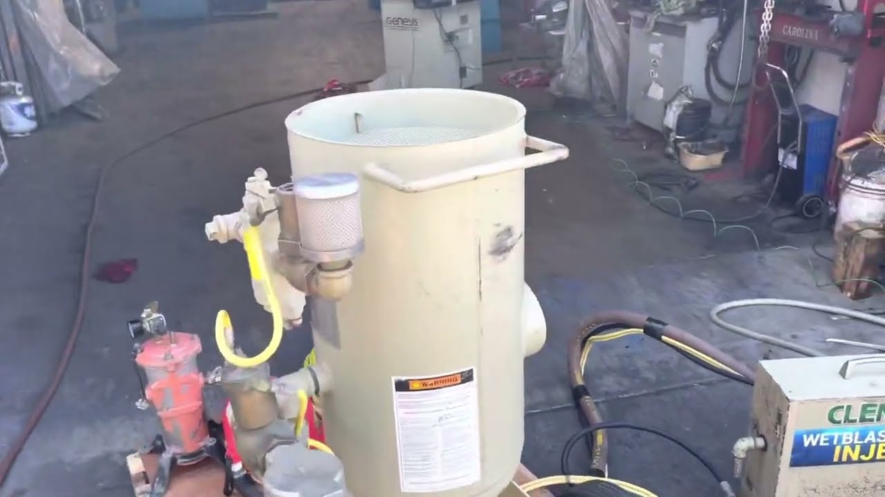 2017 Clemco Sandblaster Wet Abrasive Sand Blaster Pot 1648 150 PSI 3 CU. FT.