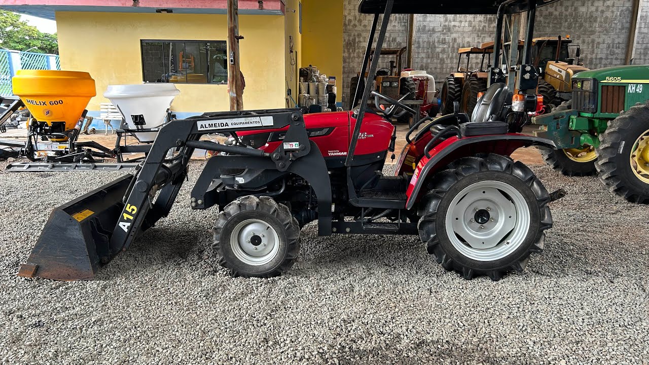 Trator Yanmar Sollis 26 4x4 Ano 2022 com plaina e concha dianteira,a venda !! R$98.000,00, Vendido