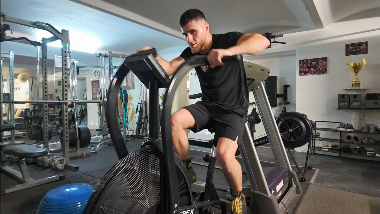 Kampfvorbereitung mit Benjo & Videodreh für Sparta Royal 6