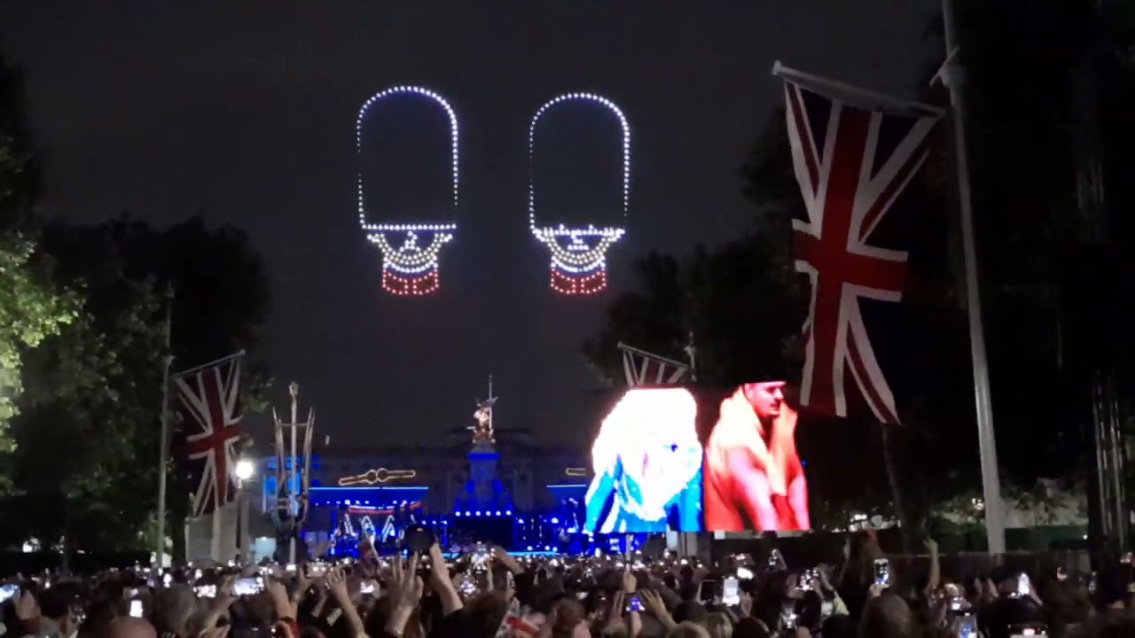 SIGALA PERFORMANCE BUCKINGHAM PALACE LONDON DRONE VIEW 2022