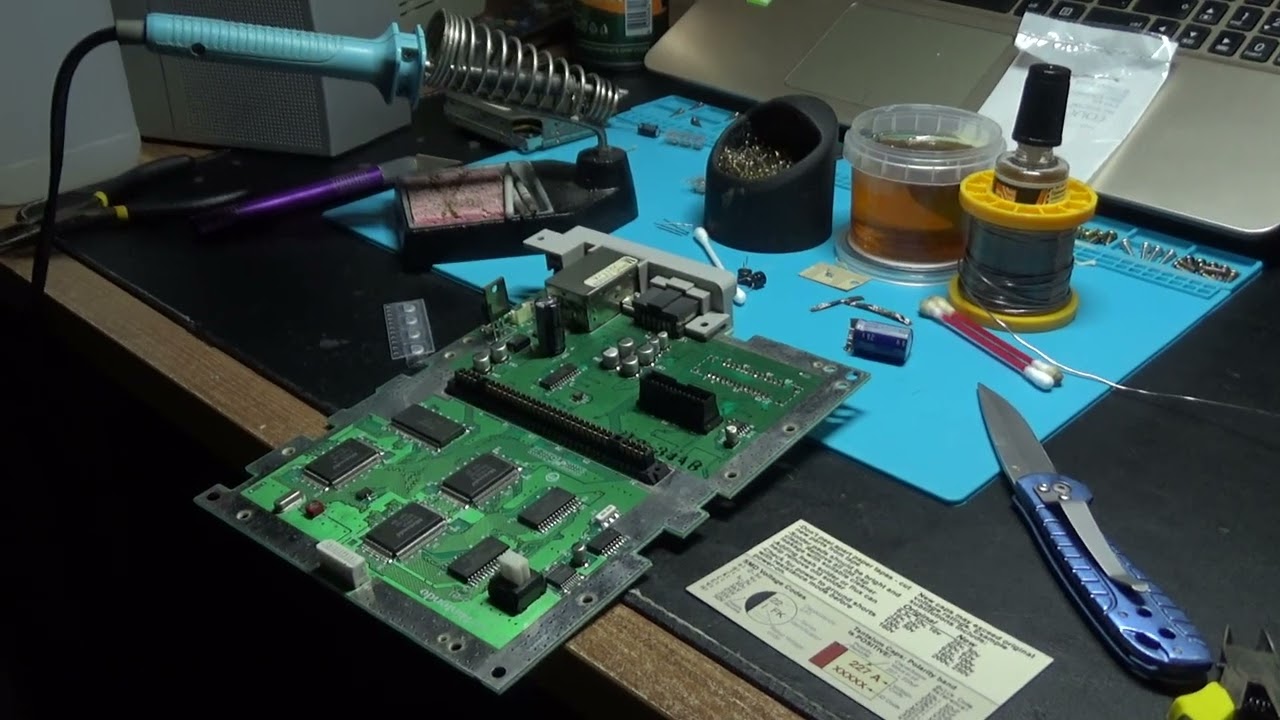 Замена SMD конденсаторов в Nintendo Super Famicom SHVC CPU 01