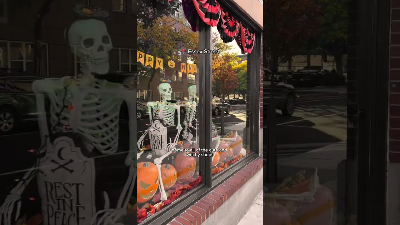 pov: the perfect october day in salem, massachusetts 🥹📌 save this for later 🫶🏼 #travel