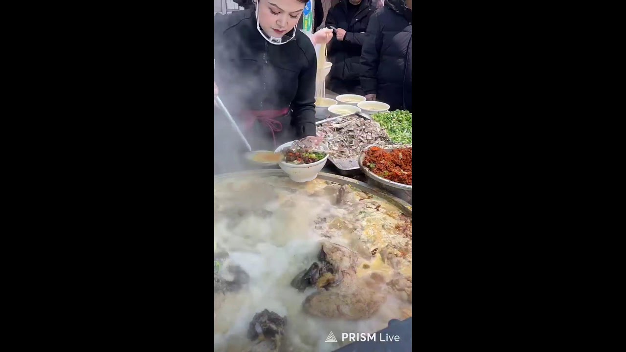 🔴 delicious  food eat by pretty woman