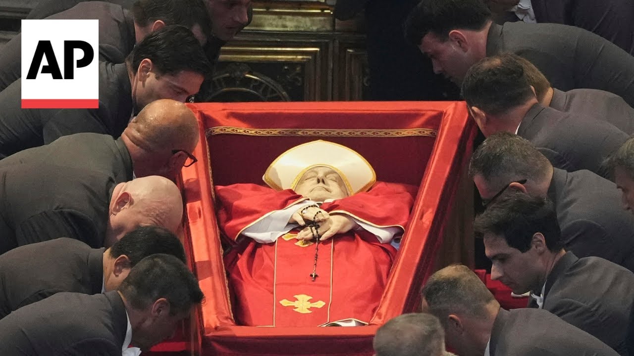 Photos: Pope Francis' coffin moved to St. Peter's Basilica