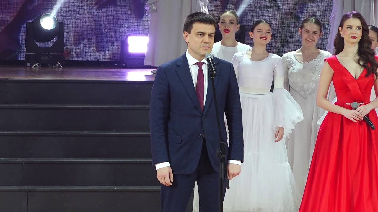 ГУБЕРНАТОР ПОЗДРАВИЛ ЖИТЕЛЬНИЦ КРАСНОЯРСКОГО КРАЯ С 8 МАРТА