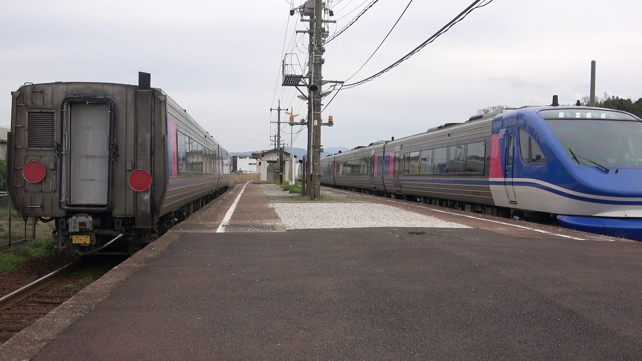 スーパーはくと回送列車同士の列車交換を下北条駅で撮影(2020/03/13)