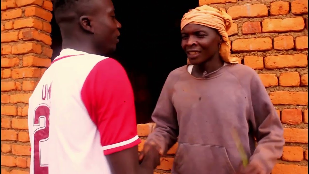 Mutobe wa kumoso na kibutura guhenda umukobwa ivyo adafise