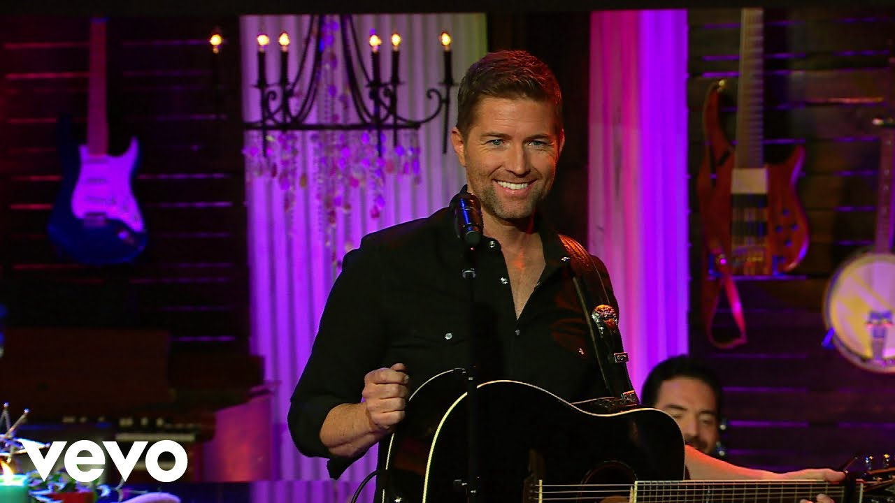 Josh Turner - I Saw The Light (Live from Gaither Studios)
