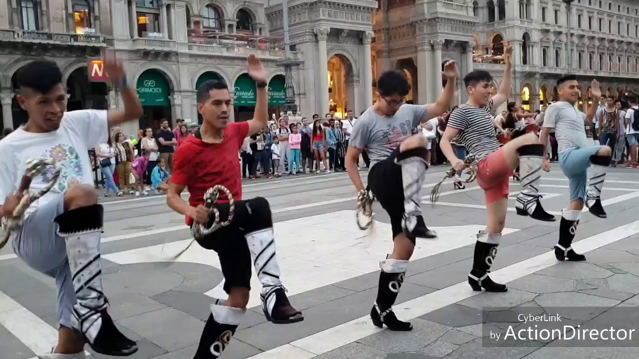 Fraternidad artistica sambos caporales de corazon - Milan - Italia 2018