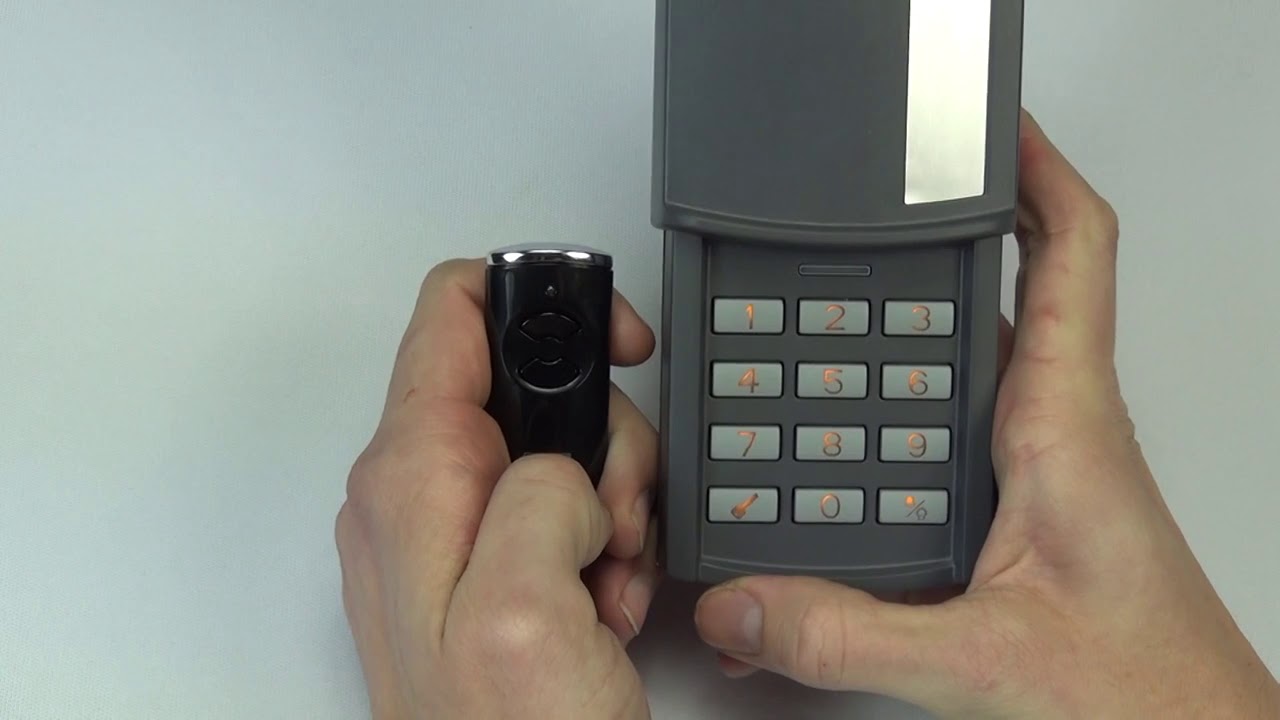 Programme a FCT 10 BS Wireless Keypad Code Switch to a Garador Garamatic | Hormann Promatic Handset