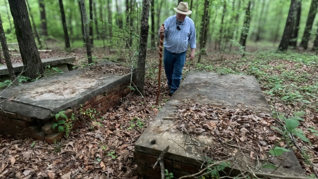 THE OLDEST CEMETERY! 200-Year-Old Cemetery UNCOVERED! The Forgotten History of Ebenezer Church