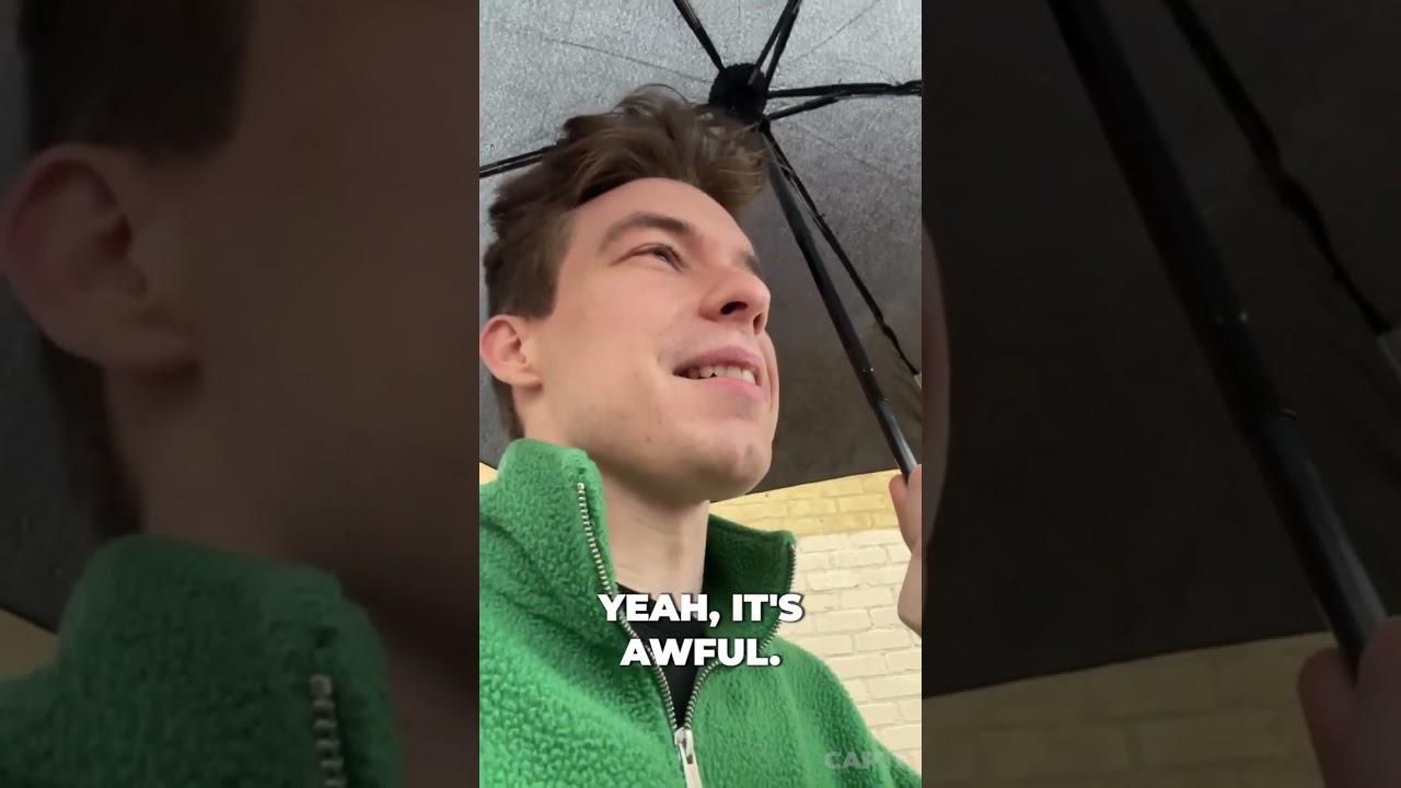 Ventriloquist Delays his Voice in Public Prank #shorts
